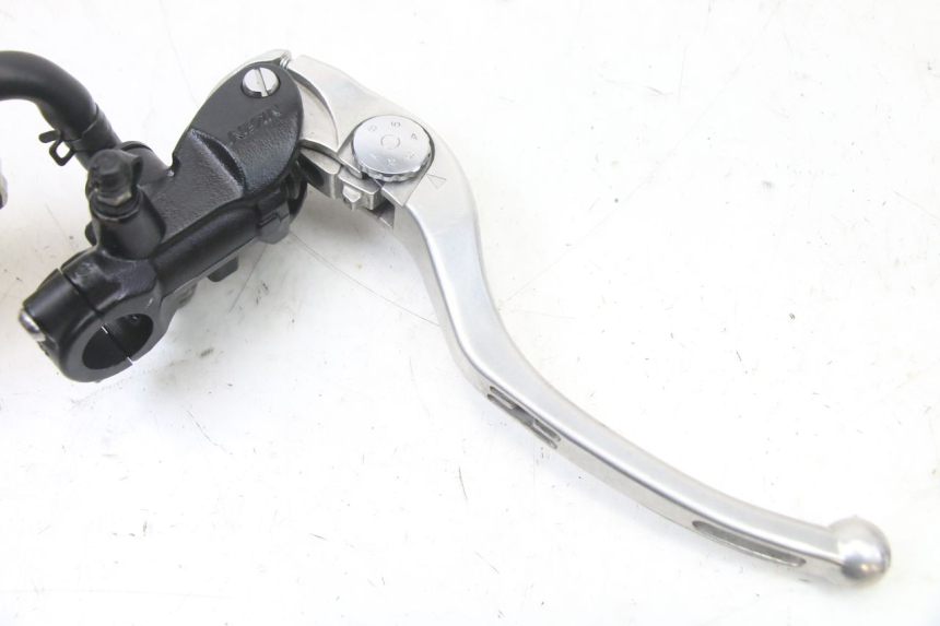 photo de MAITRE CYLINDRE AVANT BMW S RR ABS S1000RR 1000 (2015 - 2018) - État de surface