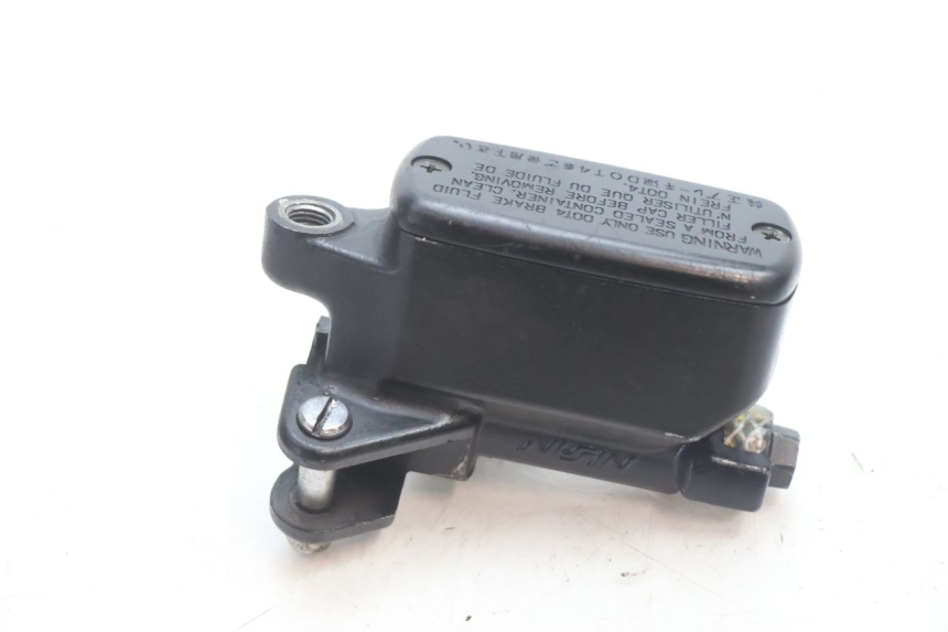 photo de MAITRE CYLINDRE AVANT HONDA CB F HORNET 600 (2005 - 2006) - Zoom état d’usage