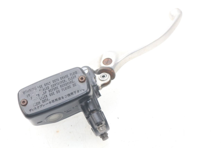 photo de MAITRE CYLINDRE AVANT HONDA CBR F SC21 1000 (1986 - 1992) - Vue d’ensemble