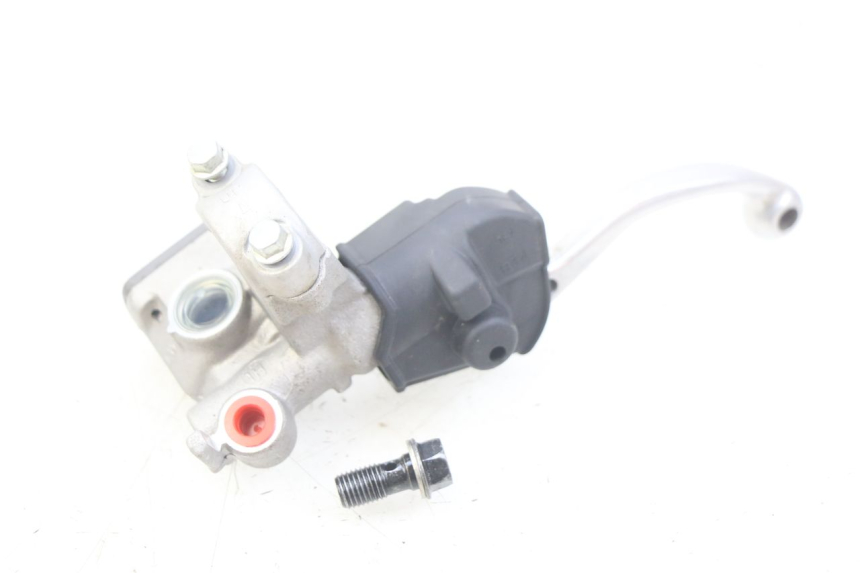 photo de MAITRE CYLINDRE AVANT HONDA CRF CR-F 125 (2022 - 2023) - Zoom état d’usage
