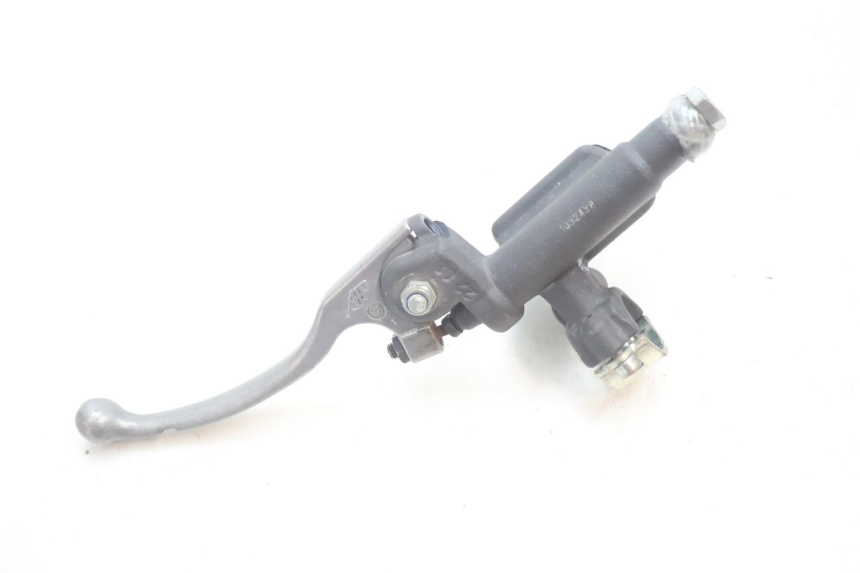 photo de MAITRE CYLINDRE AVANT HM HONDA CRM DERAPAGE RR 50 (2006 - 2017) - Points de fixation