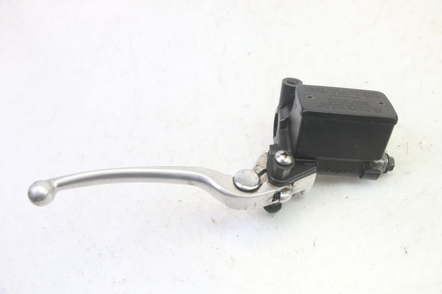 photo de MAITRE CYLINDRE AVANT SUZUKI DL V STROM 1000 (2002 - 2007) - Vue d’ensemble