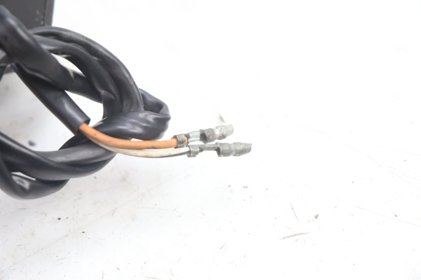 photo de MAITRE CYLINDRE AVANT SUZUKI DR S 600 (1985 - 1989) - Détails caractéristiques