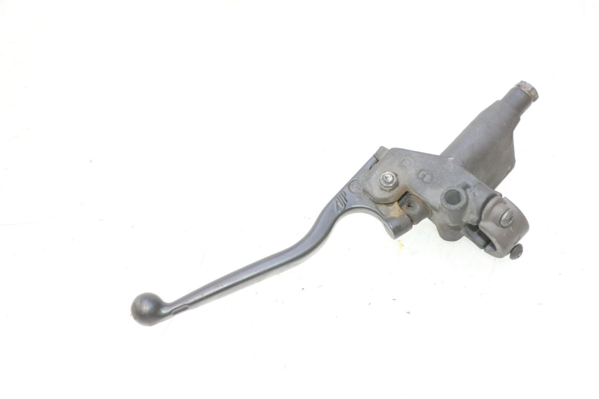 photo de MAITRE CYLINDRE AVANT PEUGEOT ELYSTAR 50 (2002 - 2014) - Autre angle de vue