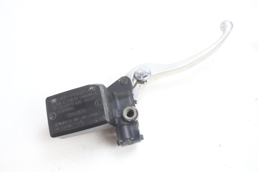 photo de MAITRE CYLINDRE AVANT KAWASAKI ER-6 ER6 N 650 (2005 - 2009) - Vue principale