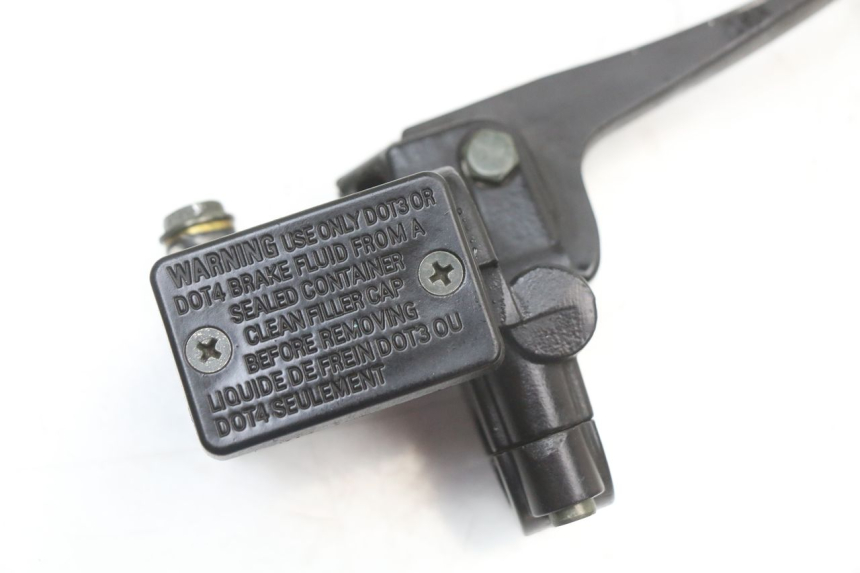 photo de MAITRE CYLINDRE AVANT JM MOTORS EVOLIS 4T 50 (2018 - 2022) - Zoom état d’usage