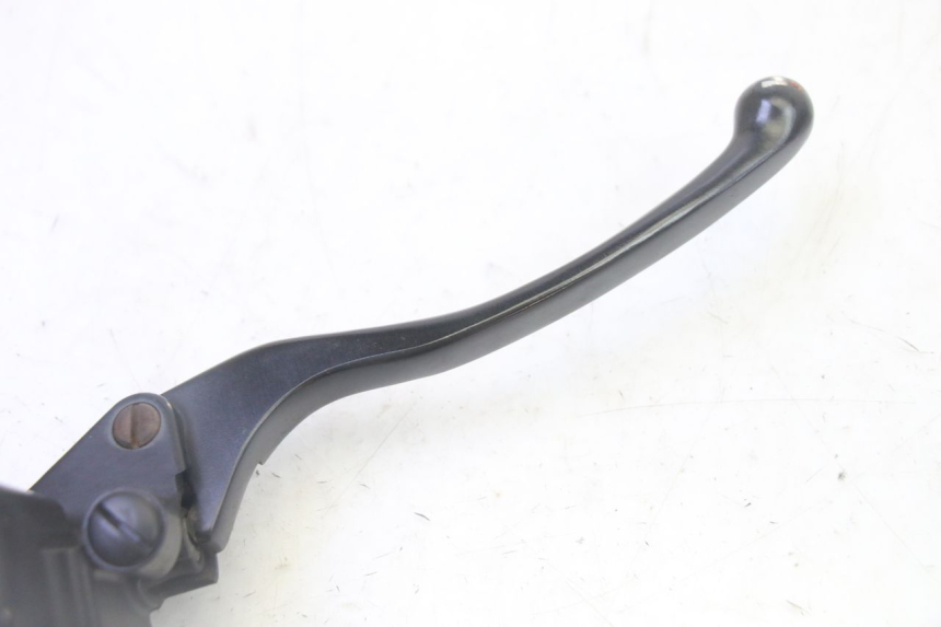 photo de MAITRE CYLINDRE AVANT HONDA FES S-WING SWING ABS 125 (2007 - 2015) - Zoom état d’usage