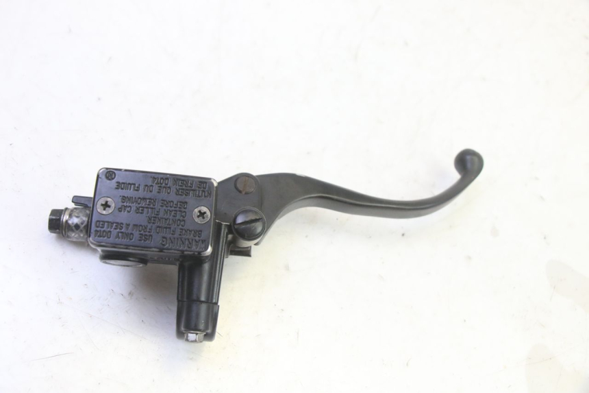 photo de MAITRE CYLINDRE AVANT HONDA FES S-WING SWING ABS 125 (2007 - 2015) - Vue principale