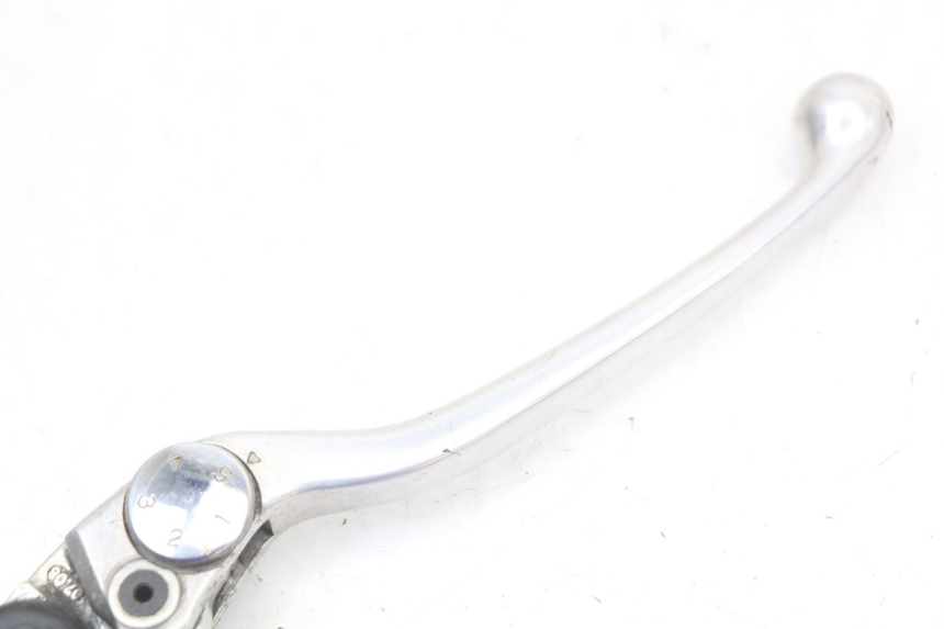 photo de MAITRE CYLINDRE AVANT YAMAHA FJR ABS 1300 (2006 - 2012) - Zoom état d’usage