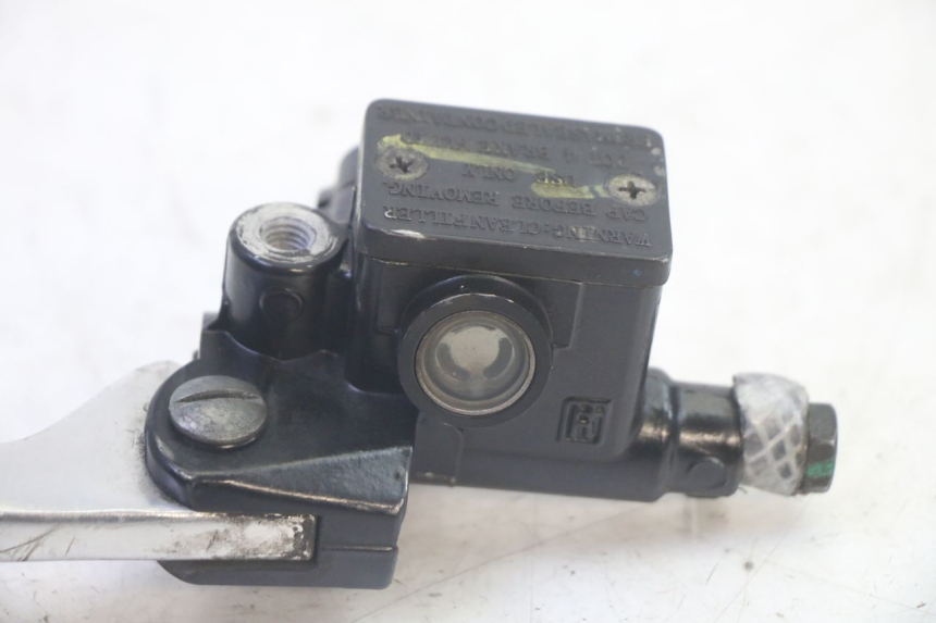 photo de MAITRE CYLINDRE AVANT PIAGGIO FLY 4T 50 (2013 - 2017) - Vue d’ensemble