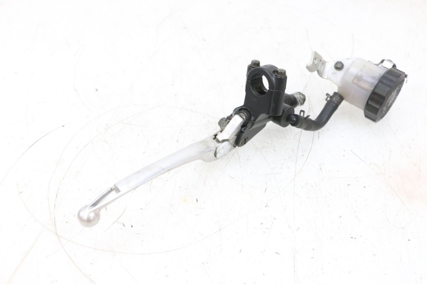 photo de MAITRE CYLINDRE AVANT SUZUKI GSXR GSX-R 1000 (2003 - 2004) - Autre angle de vue