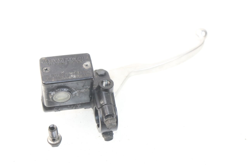 photo de MAITRE CYLINDRE AVANT SYM GTS EFI ABS 125 (2012 - 2016) - Gros plan technique