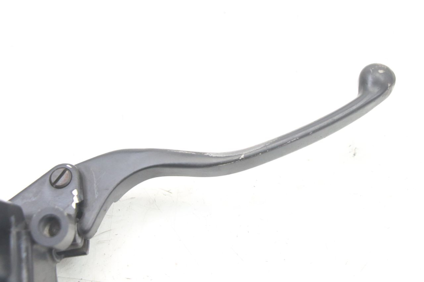 photo de MAITRE CYLINDRE AVANT HONDA FES S-WING SWING ABS 125 (2007 - 2015) - Autre angle de vue