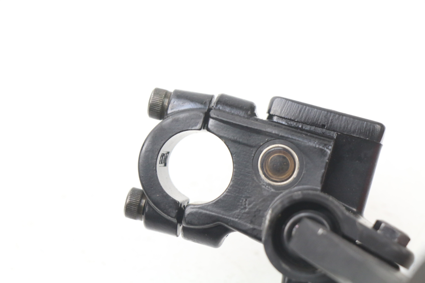 photo de MAITRE CYLINDRE AVANT PEUGEOT KISBEE 2T 50 (2010 - 2017) - Vue d’ensemble