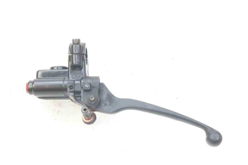 photo de MAITRE CYLINDRE AVANT PEUGEOT KISBEE 2T 50 (2010 - 2017) - Détail de la pièce