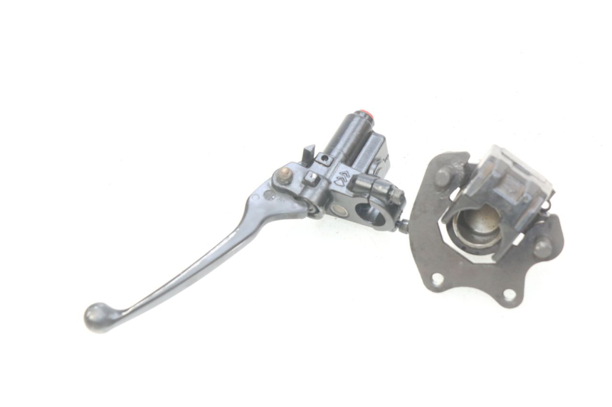 photo de MAITRE CYLINDRE AVANT PEUGEOT KISBEE 2T 50 (2010 - 2017) - Autre angle de vue