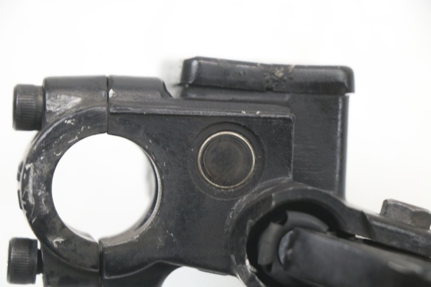 photo de MAITRE CYLINDRE AVANT PEUGEOT KISBEE 2T 50 (2018 - 2022) - Vue d’ensemble