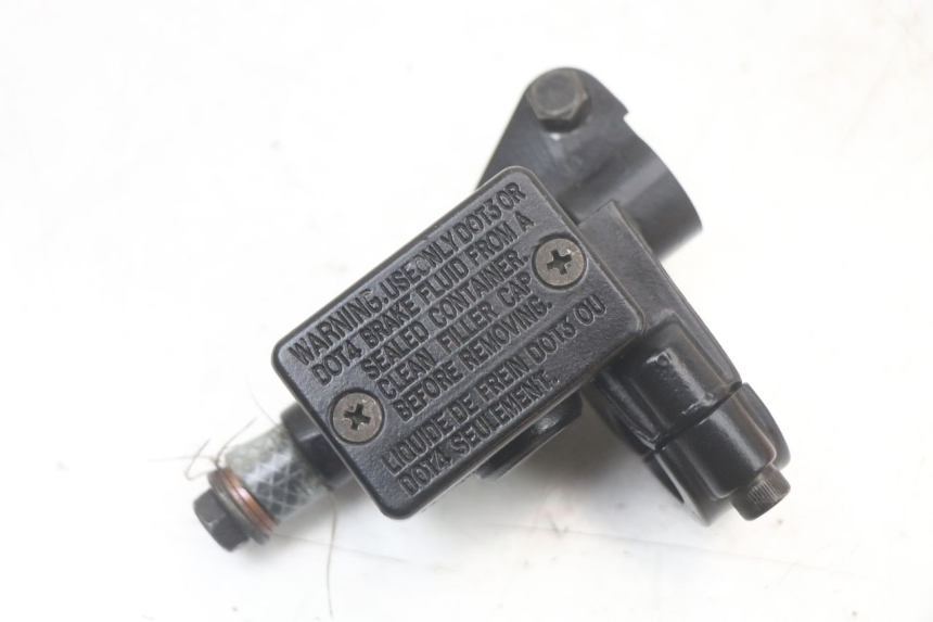 photo de MAITRE CYLINDRE AVANT PEUGEOT KISBEE 2T 50 (2010 - 2017) - Vue principale