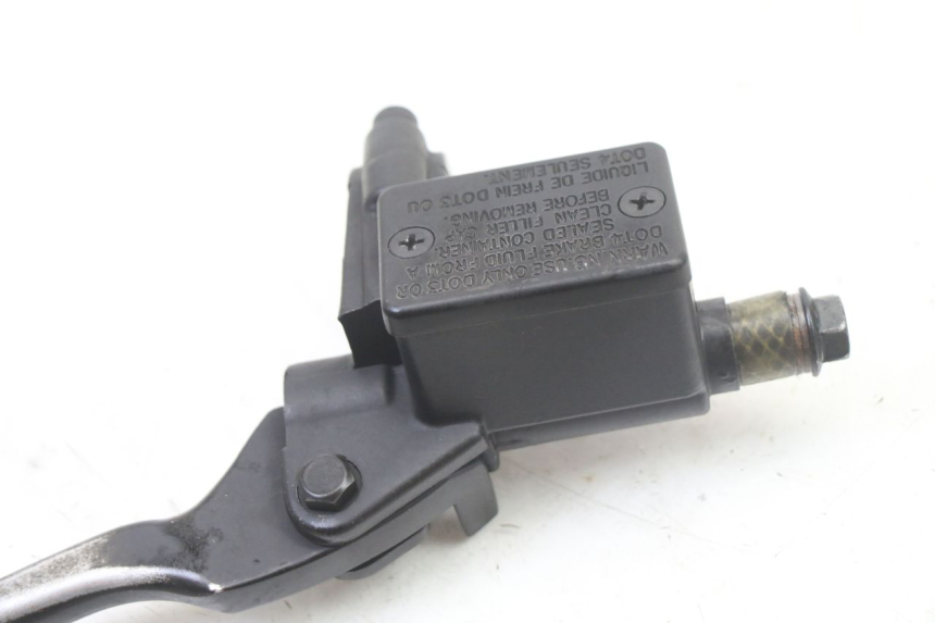 photo de MAITRE CYLINDRE AVANT PEUGEOT KISBEE 2T 50 (2018 - 2022) - Vue d’ensemble