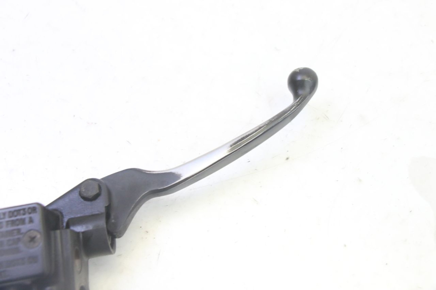 photo de MAITRE CYLINDRE AVANT PEUGEOT KISBEE 2T 50 (2010 - 2017) - Zoom état d’usage