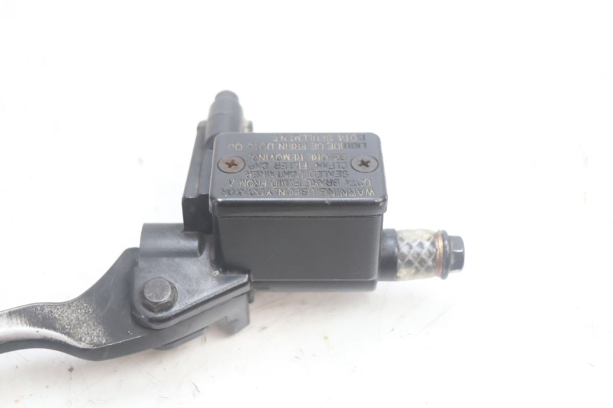 photo de MAITRE CYLINDRE AVANT PEUGEOT KISBEE 2T 50 (2010 - 2017) - Vue d’ensemble
