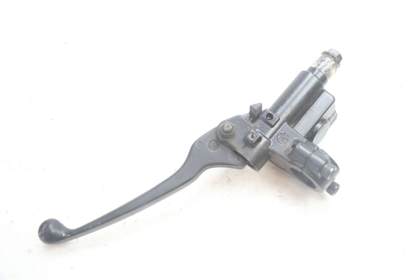 photo de MAITRE CYLINDRE AVANT PEUGEOT KISBEE 2T 50 (2010 - 2017) - État de surface