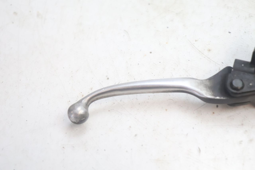 photo de MAITRE CYLINDRE AVANT PEUGEOT KISBEE 4T 50 (2018 - 2022) - Gros plan technique