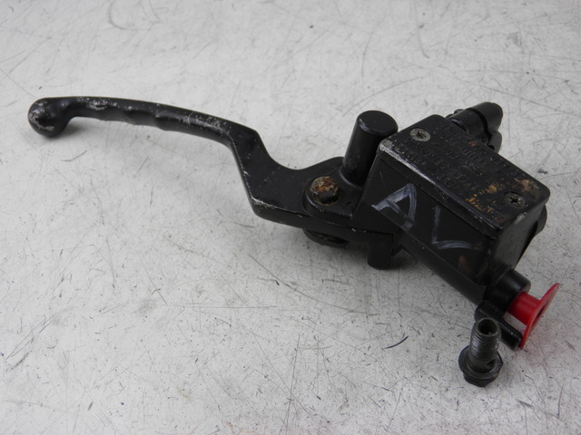 photo de MAITRE CYLINDRE AVANT KYMCO QUANNON 125 (2007 - 2014) - Vue principale