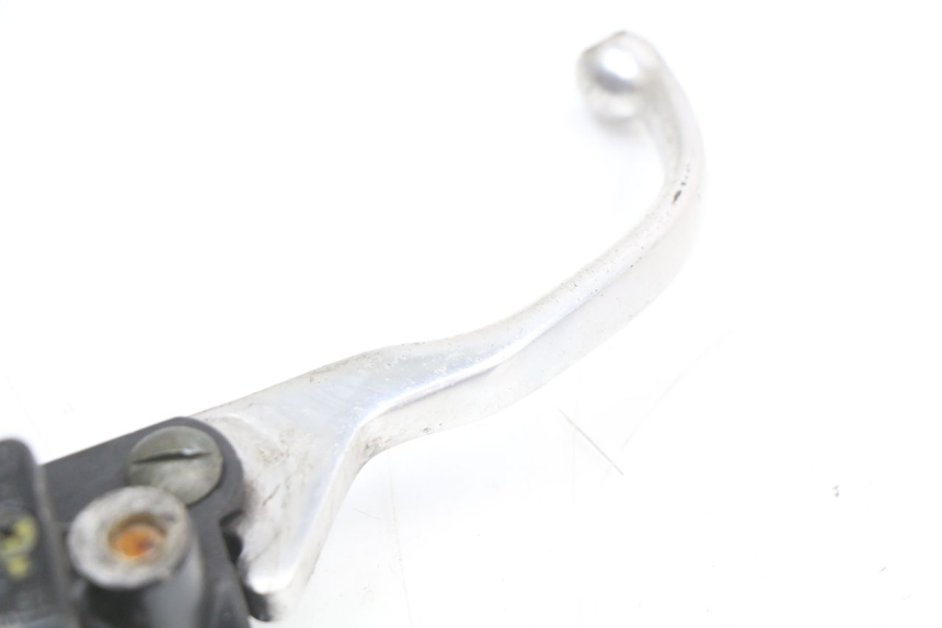 photo de MAITRE CYLINDRE AVANT PIAGGIO LIBERTY 4T 50 (2018 - 2021) - Points de fixation