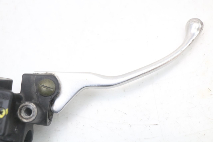 photo de MAITRE CYLINDRE AVANT PIAGGIO LIBERTY 4T 50 (2004 - 2008) - Autre angle de vue