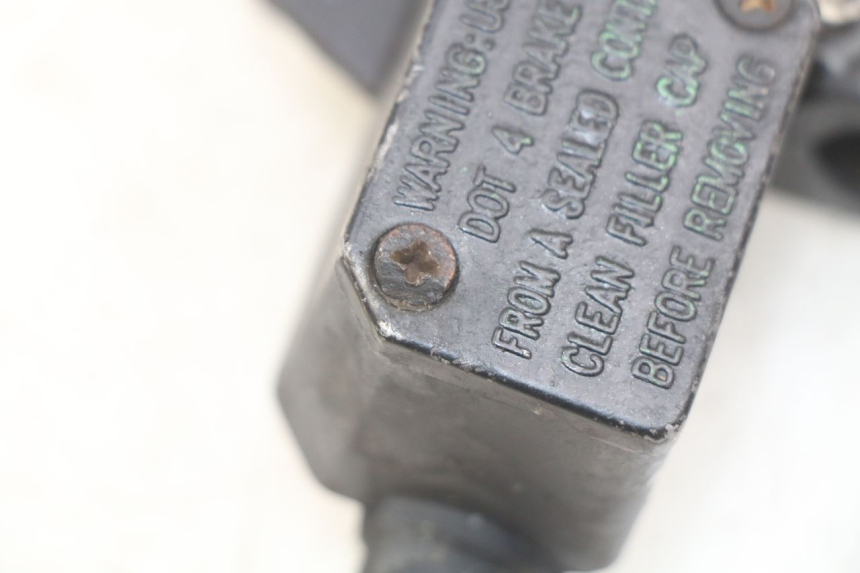 photo de MAITRE CYLINDRE AVANT PEUGEOT LUDIX 50 (2008 - 2017) - Zoom état d’usage