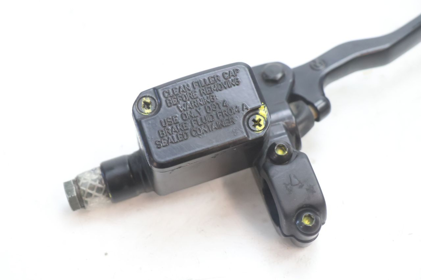 photo de MAITRE CYLINDRE AVANT PIAGGIO MP3 LT 300 (2010 - 2016) - Détail de la pièce