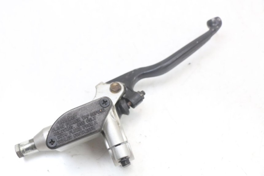 photo de MAITRE CYLINDRE AVANT RIEJU MRT 50 (2018 - 2021) - Gros plan technique