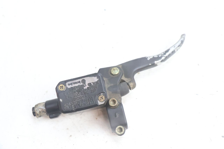 photo de MAITRE CYLINDRE AVANT YAMAHA NEO'S NEOS 2T 50 (1998 - 2007) - Vue principale