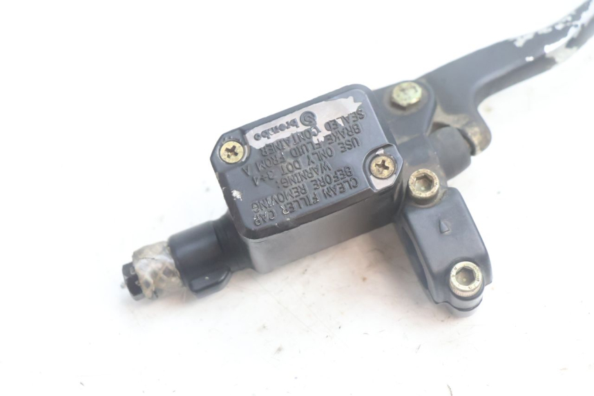 photo de MAITRE CYLINDRE AVANT YAMAHA NEO'S NEOS 2T 50 (1998 - 2007) - Détail de la pièce
