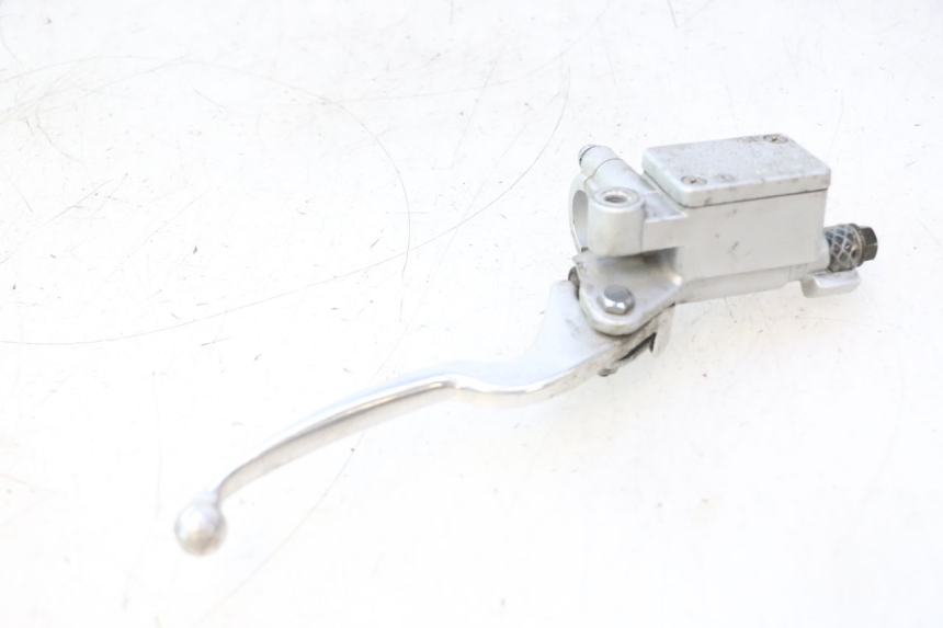 photo de MAITRE CYLINDRE AVANT KYMCO LIKE 4T 50 (2019 - 2025) - Points de fixation