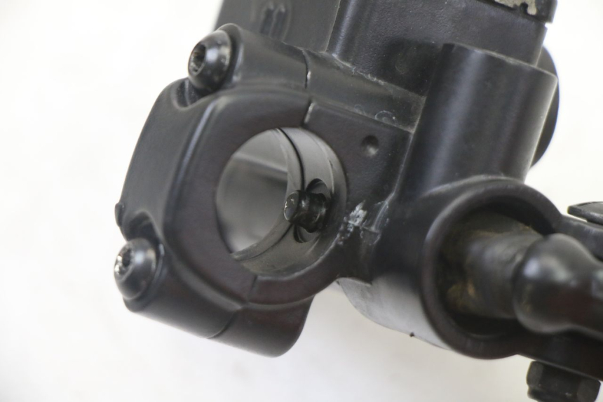 photo de MAITRE CYLINDRE AVANT PIAGGIO NEW TYPHOON 50 (2018 - 2021) - Vue d’ensemble