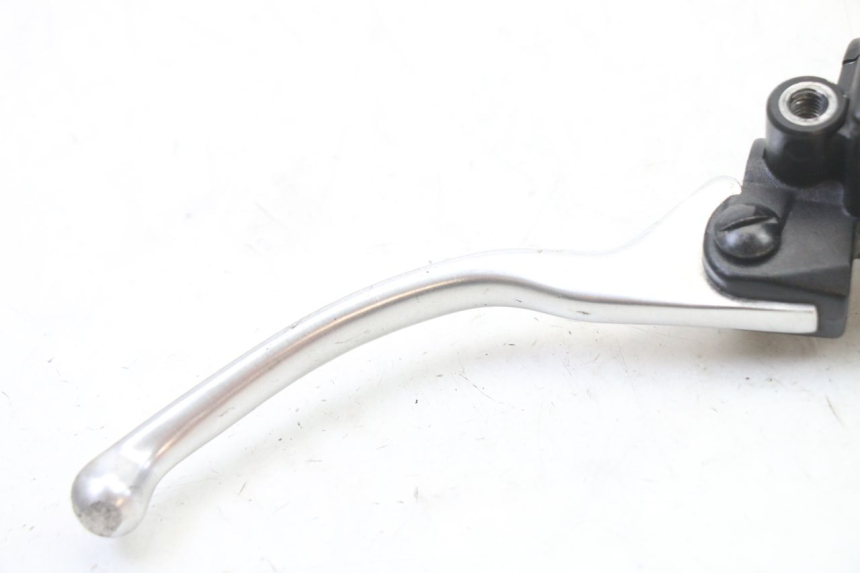 photo de MAITRE CYLINDRE AVANT PIAGGIO NRG POWER PUREJET 50 (2018 - 2021) - Autre angle de vue