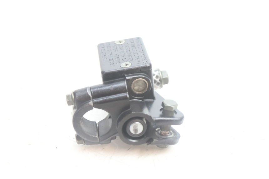 photo de MAITRE CYLINDRE AVANT JM MOTORS OLDIES 4T 50 (2020 - 2026) - Autre angle de vue