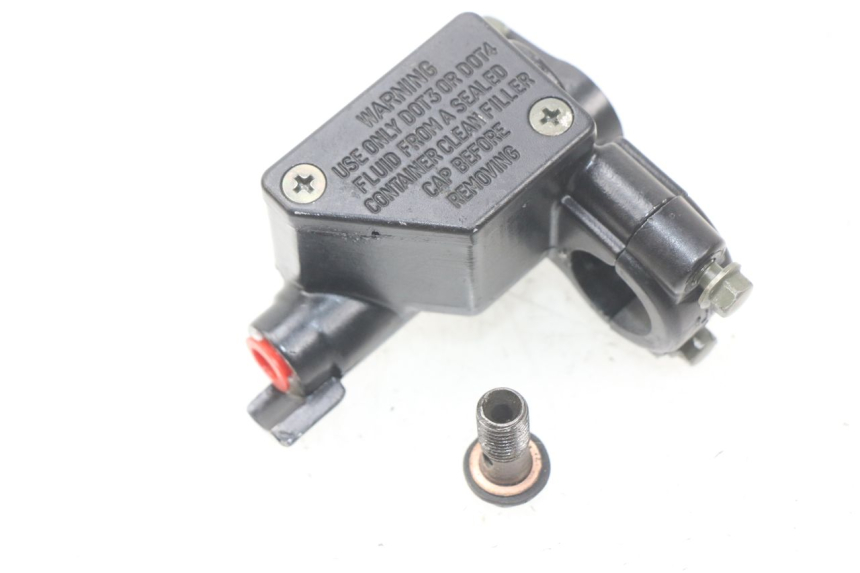 photo de MAITRE CYLINDRE AVANT SYM ORBIT III 3 4T 50 (2021 - 2025) - Autre angle de vue