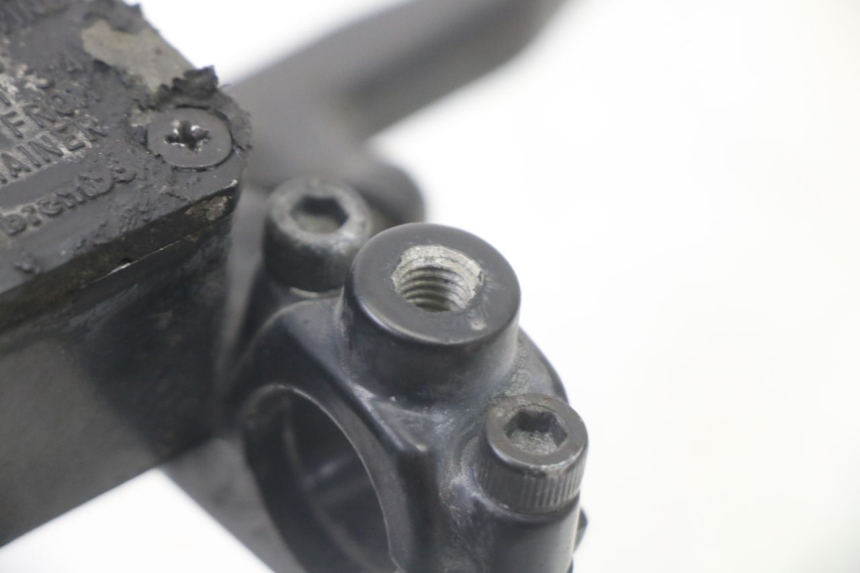 photo de MAITRE CYLINDRE AVANT MBK OVETTO 4T 50 (2008 - 2016) - Autre angle de vue