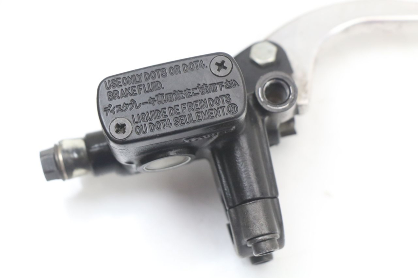 photo de MAITRE CYLINDRE AVANT HONDA PCX (JF28) 125 (2009 - 2011) - Détail de la pièce