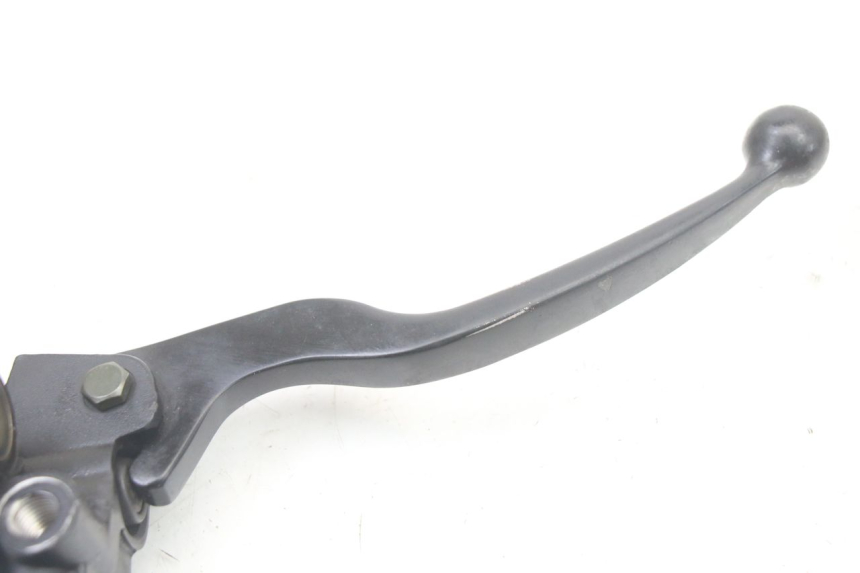 photo de MAITRE CYLINDRE AVANT PEUGEOT CITYSTAR 125 (2011 - 2017) - Gros plan technique