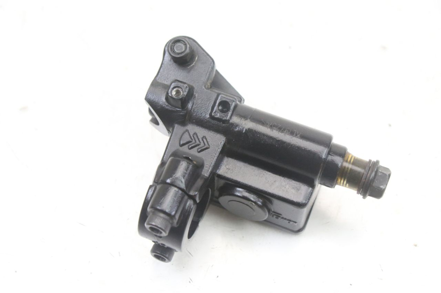 photo de MAITRE CYLINDRE AVANT PEUGEOT KISBEE 4T 50 (2018 - 2022) - Vue d’ensemble