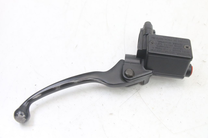 photo de MAITRE CYLINDRE AVANT PEUGEOT KISBEE 4T 50 (2018 - 2022) - Autre angle de vue