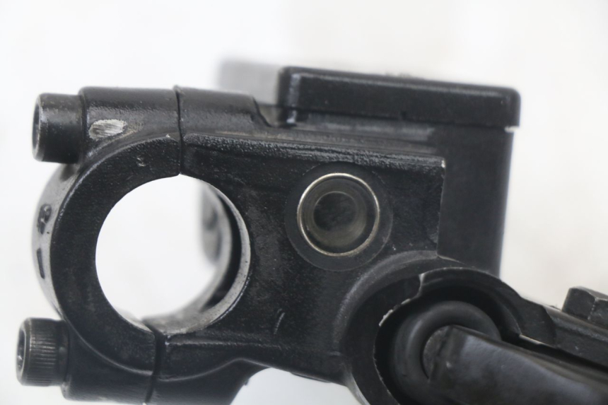 photo de MAITRE CYLINDRE AVANT PEUGEOT STREETZONE 4T 50 (2018 - 2023) - Vue d’ensemble