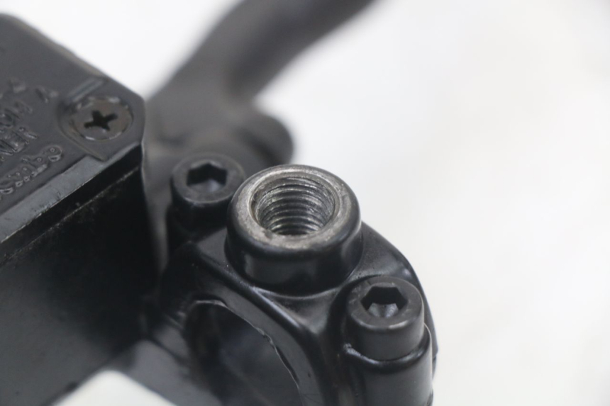 photo de MAITRE CYLINDRE AVANT PIAGGIO BEVERLY 125 (1998 - 2005) - Zoom état d’usage