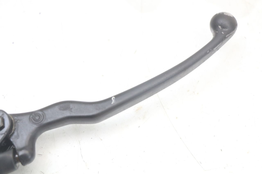 photo de MAITRE CYLINDRE AVANT PIAGGIO BEVERLY 125 (1998 - 2005) - Autre angle de vue