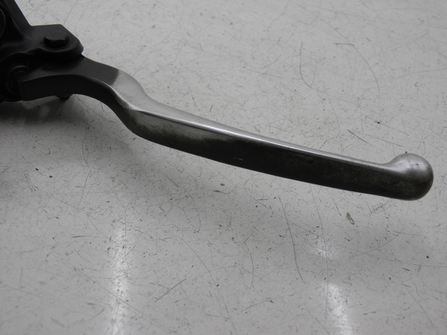 photo de MAITRE CYLINDRE AVANT PIAGGIO X8 STREET 125 (2006 - 2007) - Autre angle de vue