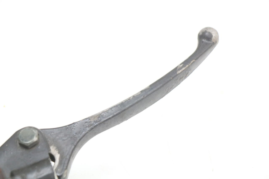 photo de MAITRE CYLINDRE AVANT YCF PIT BIKE 125 (2010 - 2018) - Gros plan technique